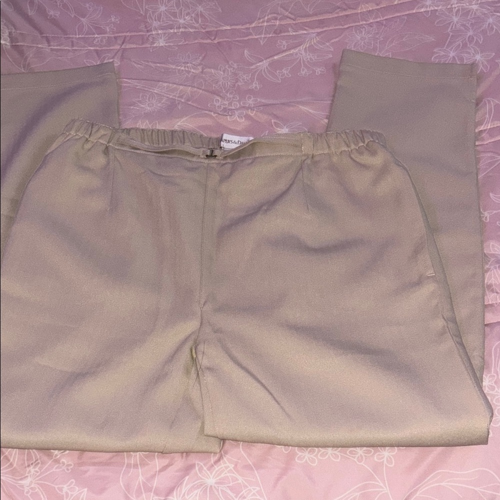 Tan Joggers with Elastic Waistband and Relaxed Fit